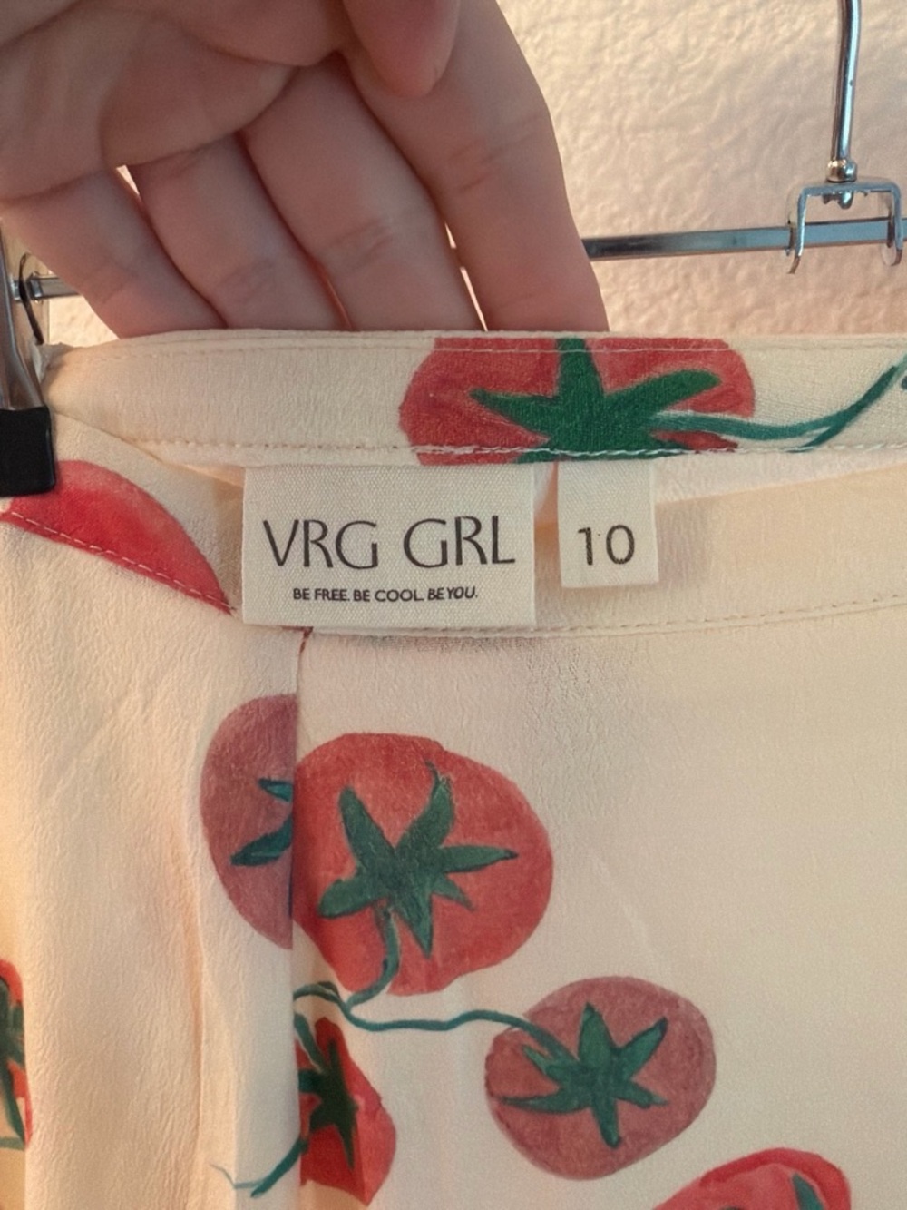 VRG GRL Tomato Print Cream Maxi Skirt - Picture 2 of 2
